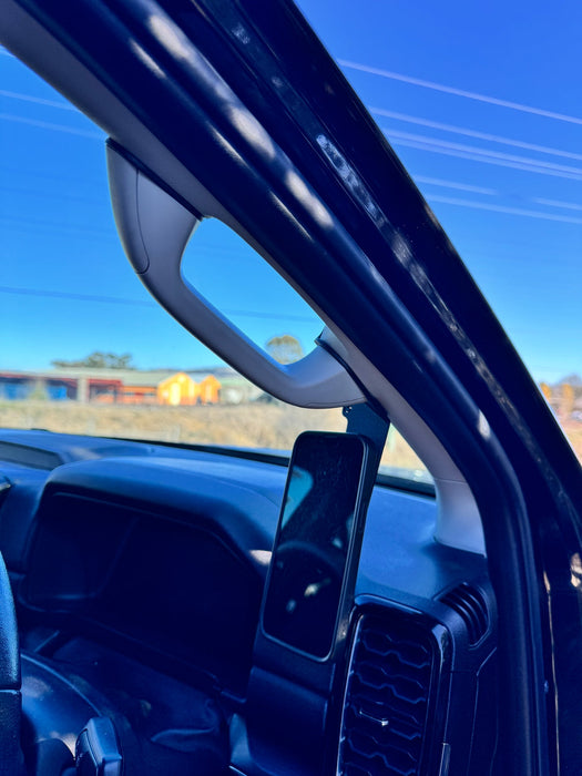 Phone Holder 4011-PH-S to suit Isuzu DMAX (2021+)