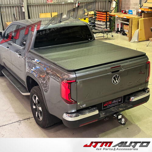 Aluminum Tri-Fold Folding Hard Tonneau Cover suitable Volkswagen VW Amarok 2023+