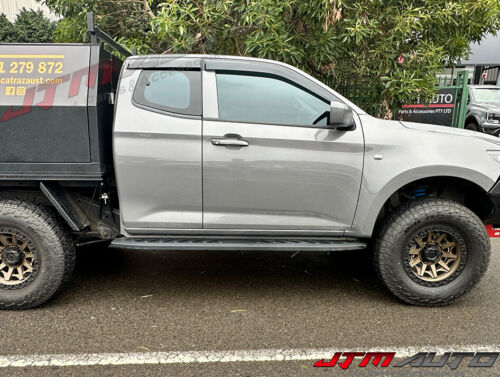 Heavy Duty Shark Bar Side Steps Isuzu Dmax D-max  Freestyle Super Extra Cab 20+