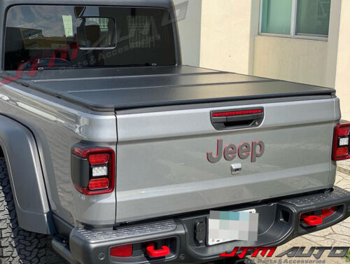 Aluminum Tri-Fold Folding Hard Tonneau Cover to suit Jeep Gladiator 2020+