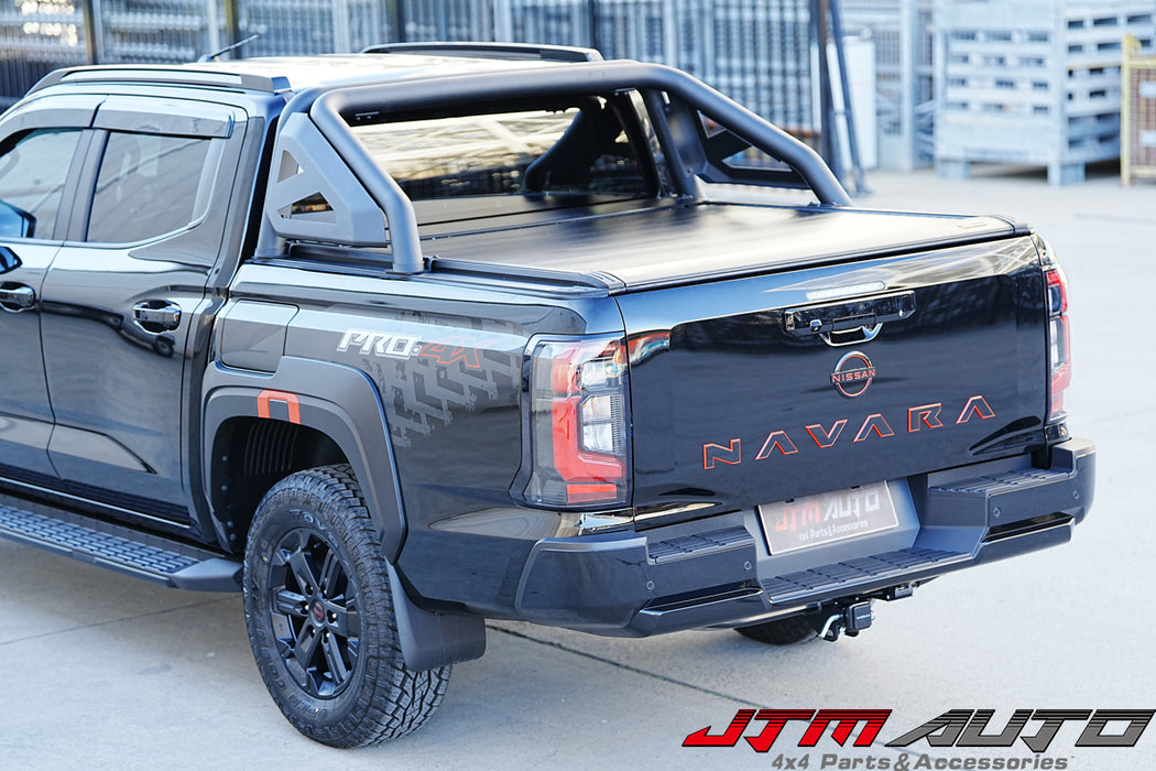 Electric ute tub cover fitted to a Nissan Navara D27