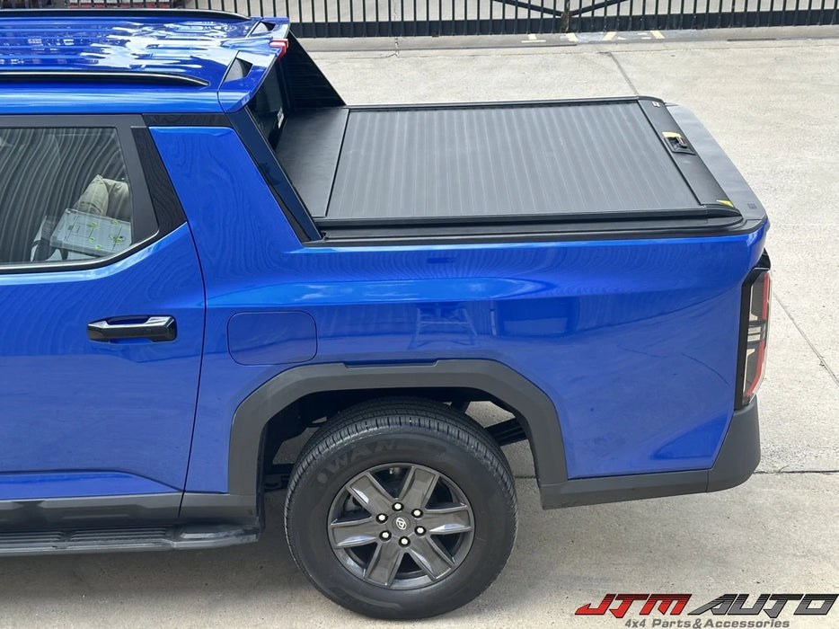 Matte black aluminium roller shutter for LDV Terron 9 ute