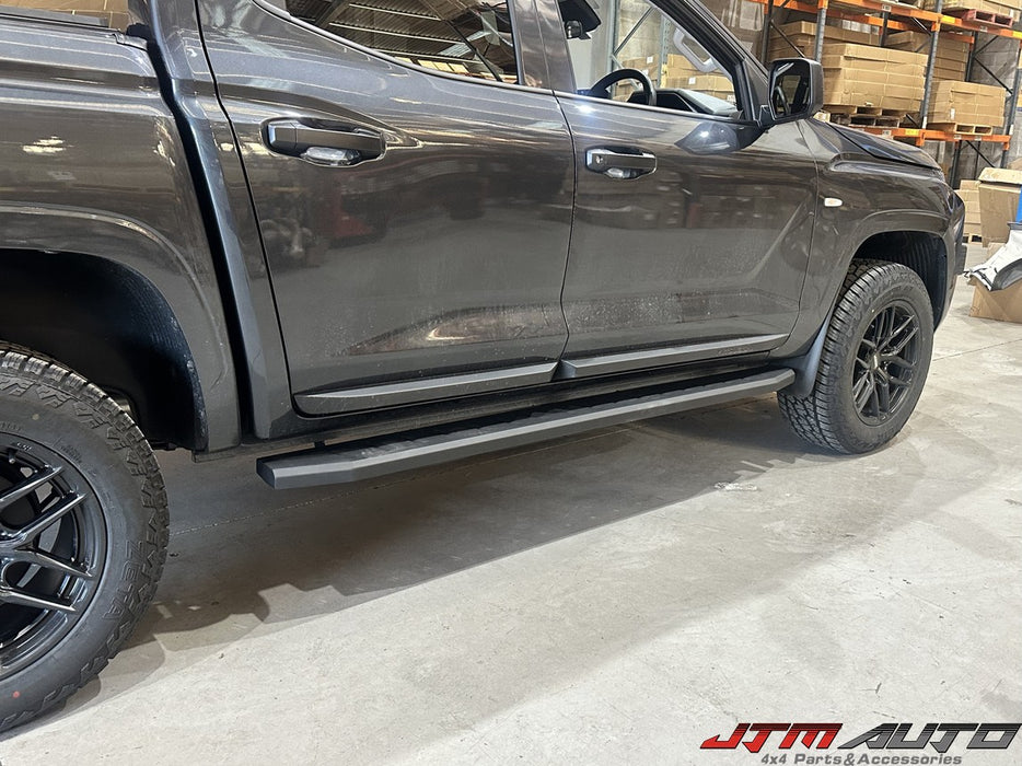 Heavy Duty Steel Black Off road Side Steps to suit Nissan Navara D27 2026+
